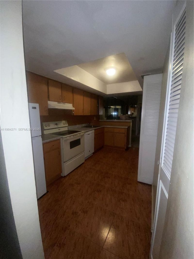 2627 NW 47th Ter , Unit 206, Lauderdale Lakes, FL 33313 Photo