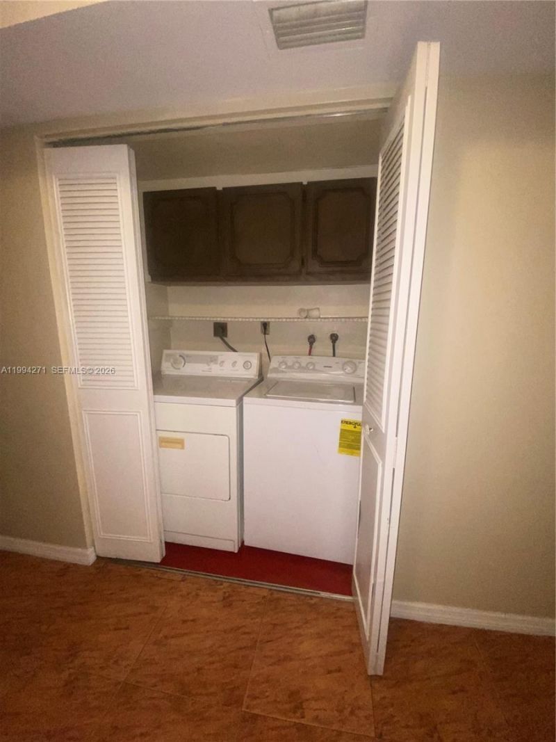 2627 NW 47th Ter , Unit 206, Lauderdale Lakes, FL 33313 Photo