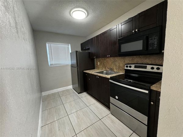 1940 Washington Ave, Unit 11, Opa-Locka, FL 33054