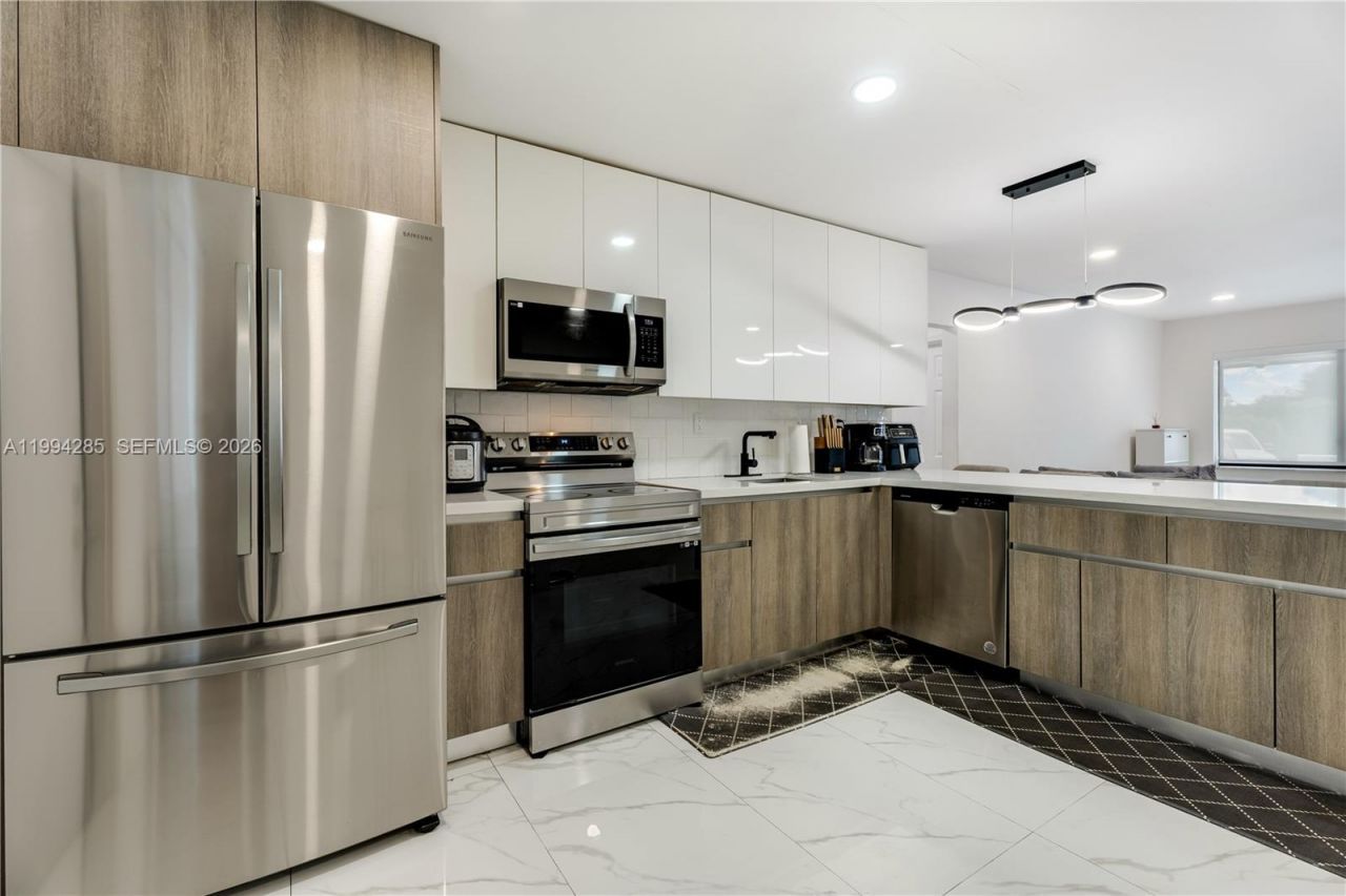 5635 Pierce St, Hollywood, FL 33021 Photo