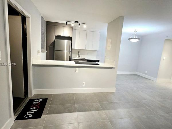 1811 Jefferson St , Unit 202, Hollywood, FL 33020