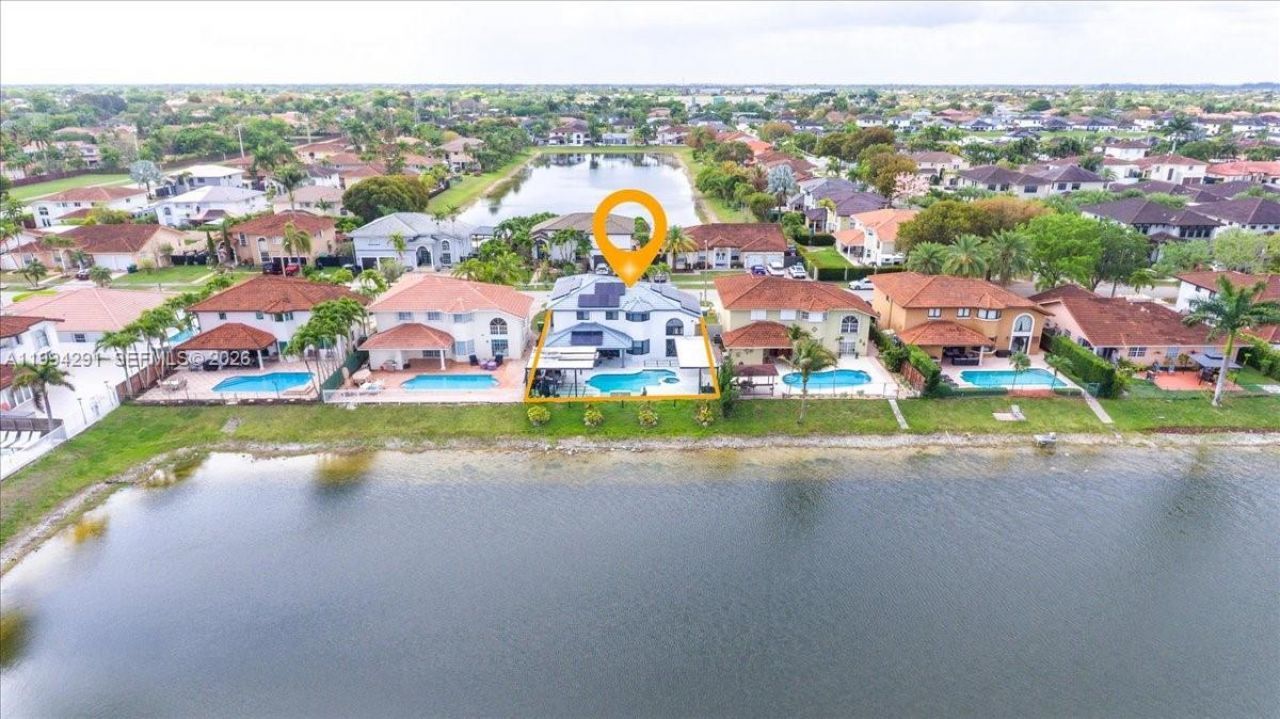 15763 SW 43rd St , Miami, FL 33185 Photo