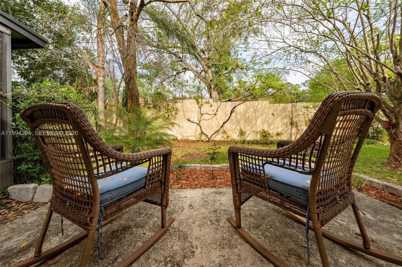 703 Swan Ln, Altamonte Springs, FL 32701 Photo