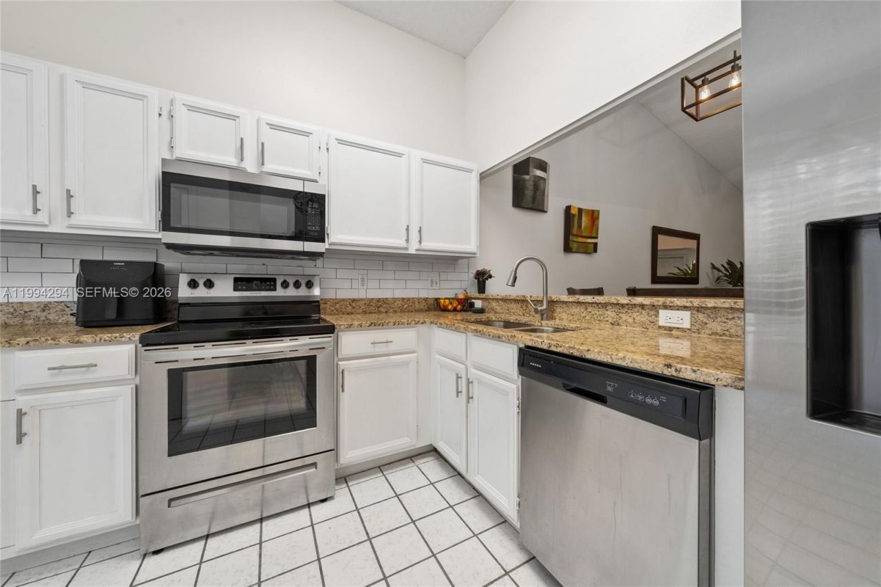 703 Swan Ln, Altamonte Springs, FL 32701 Photo