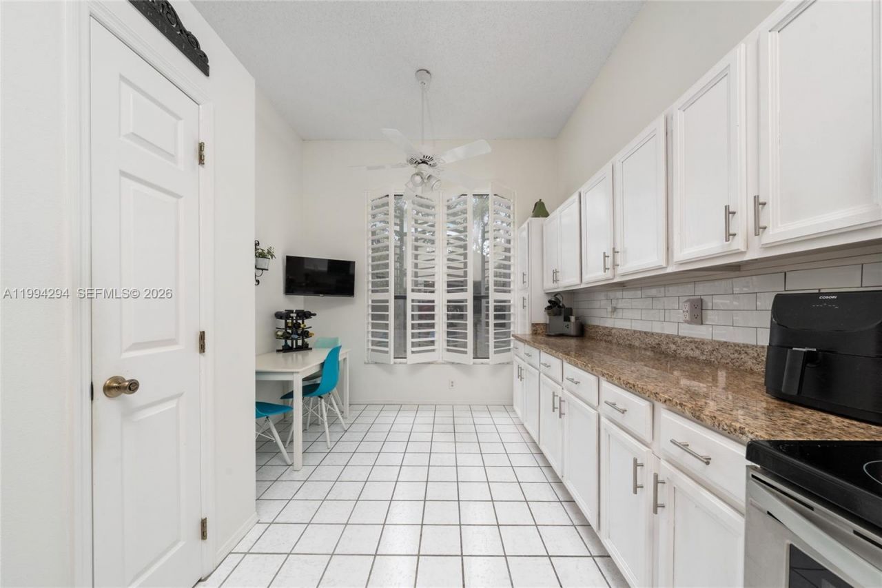 703 Swan Ln, Altamonte Springs, FL 32701 Photo