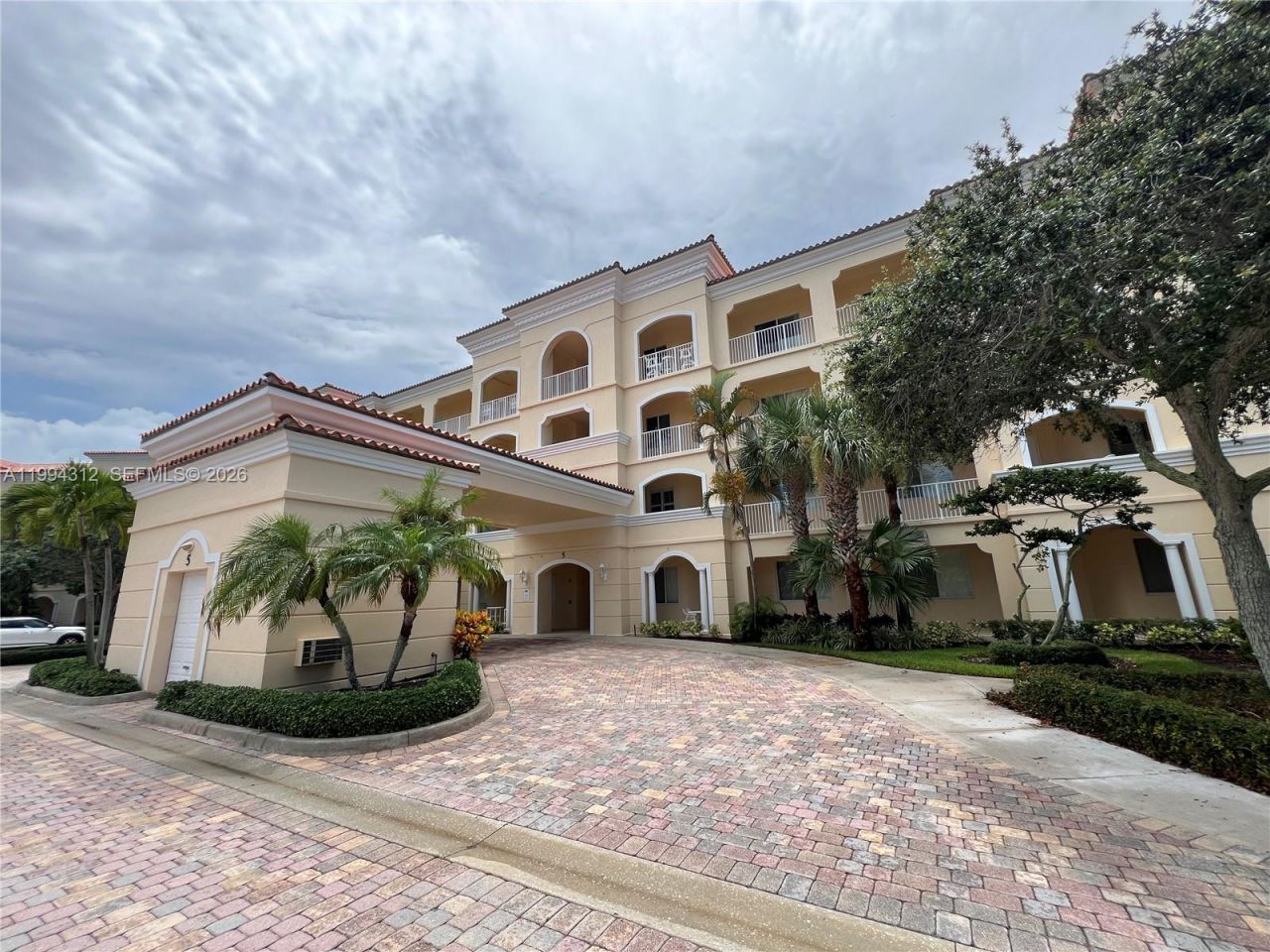 5 E Harbour Isle , Unit 306, Fort Pierce, FL 34949 Photo