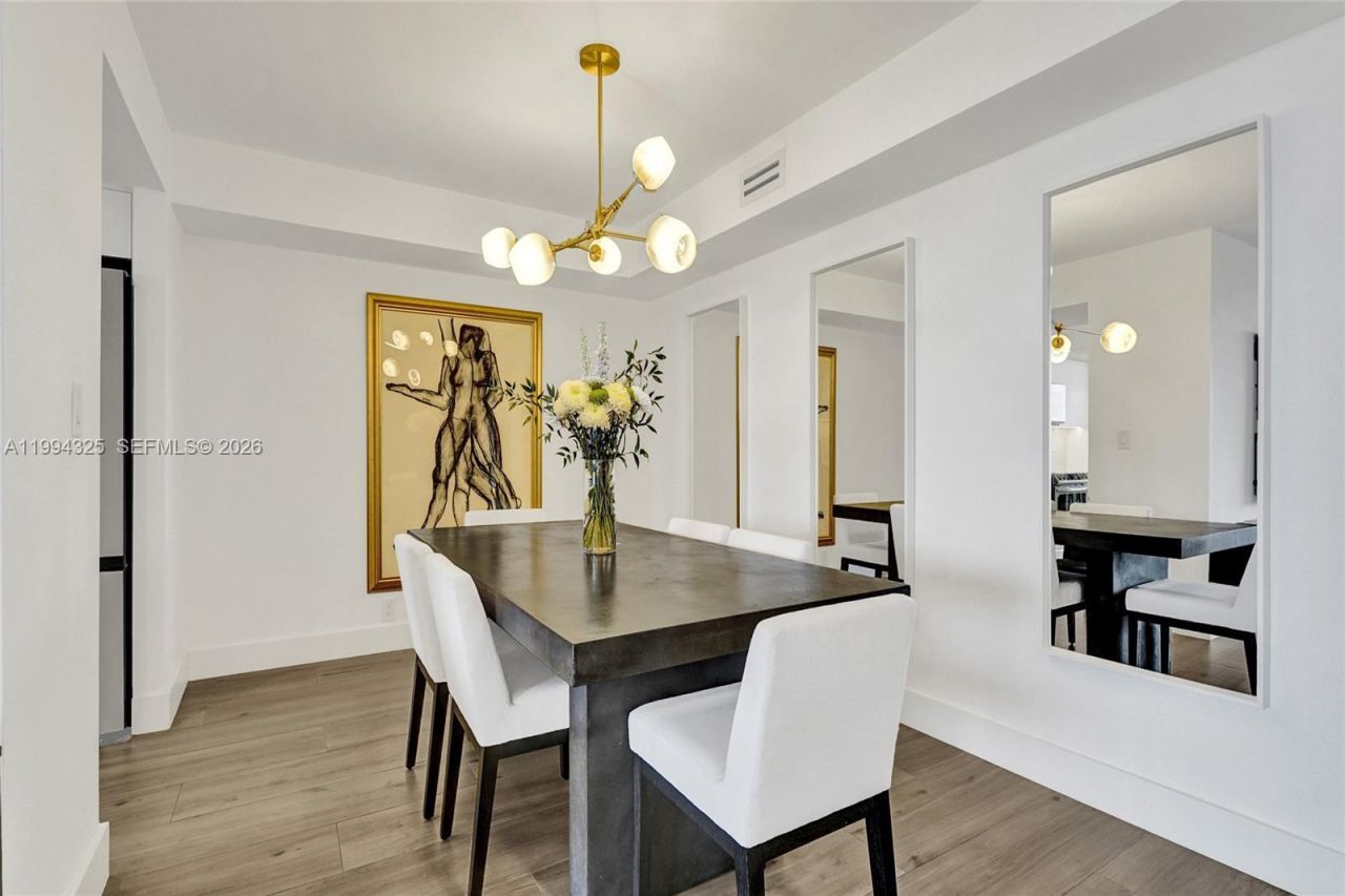 1000 Quayside Ter, Unit 707, Miami, FL 33138 Photo