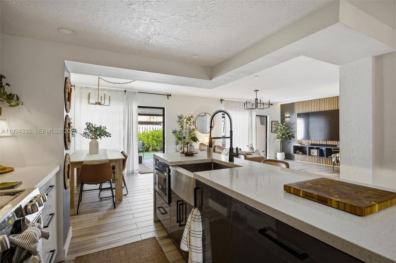 14019 SW 67th Ter , Miami, FL 33183 Photo