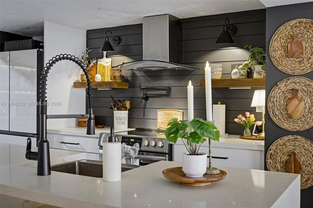 14019 SW 67th Ter , Miami, FL 33183 Photo