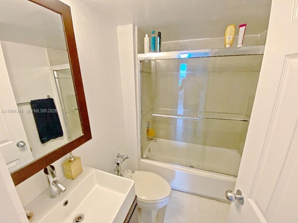 1500 Bay Rd, Unit 1222S, Miami Beach, FL 33139 Photo