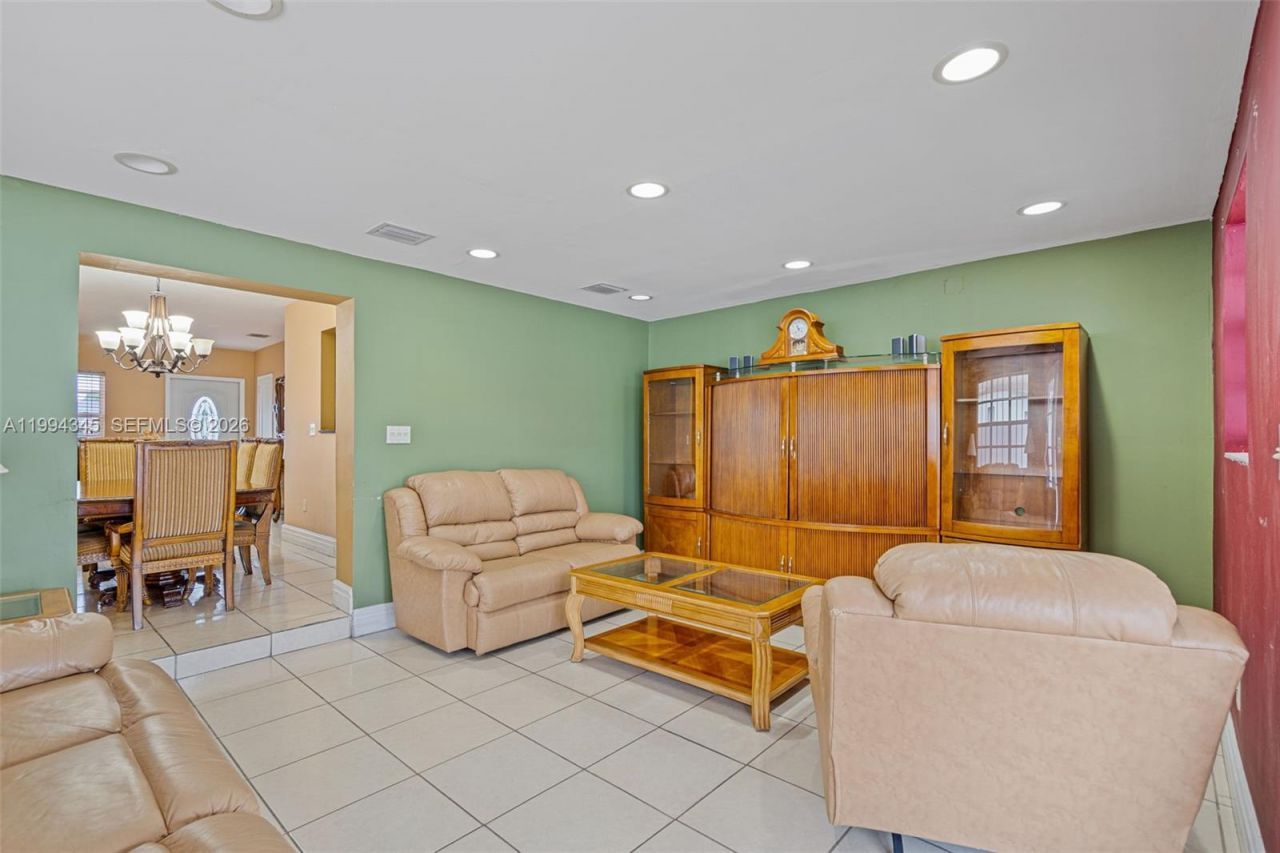 Please Call For Address, Hialeah, FL 33010 Photo