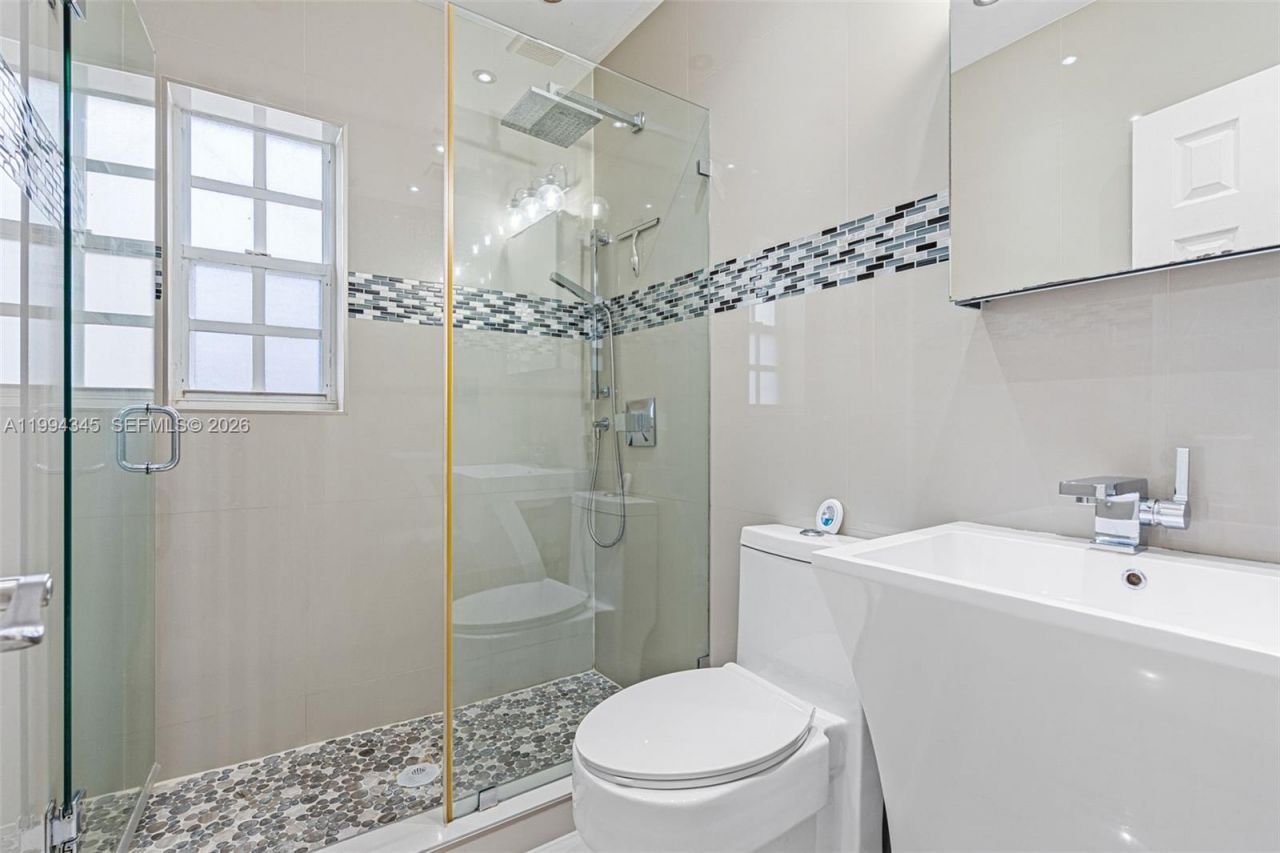 Please Call For Address, Hialeah, FL 33010 Photo