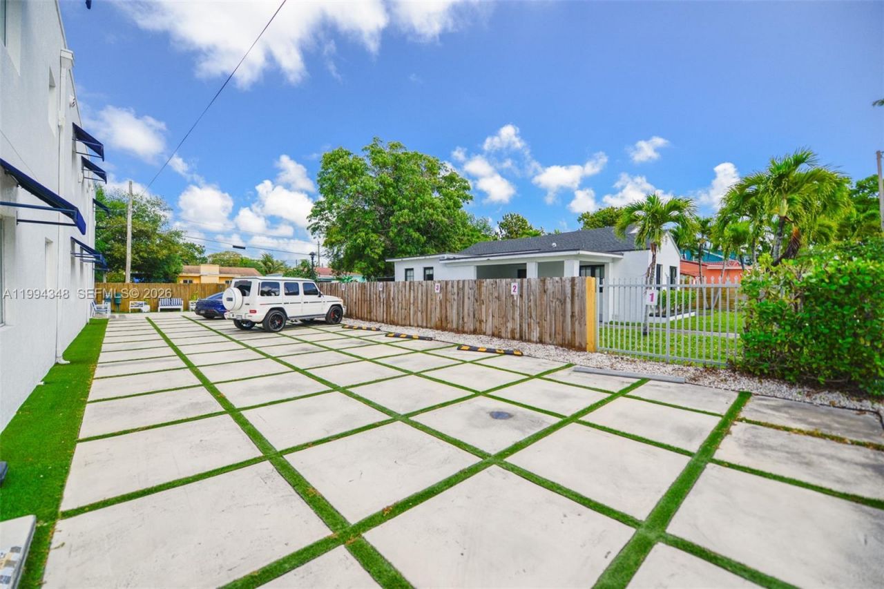 165 NW 39th St, Unit 7, Miami, FL 33127 Photo