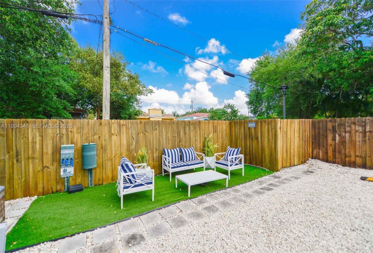 165 NW 39th St, Unit 7, Miami, FL 33127 Photo