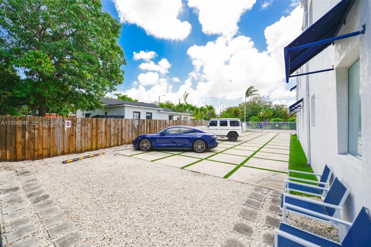 165 NW 39th St, Unit 7, Miami, FL 33127 Photo