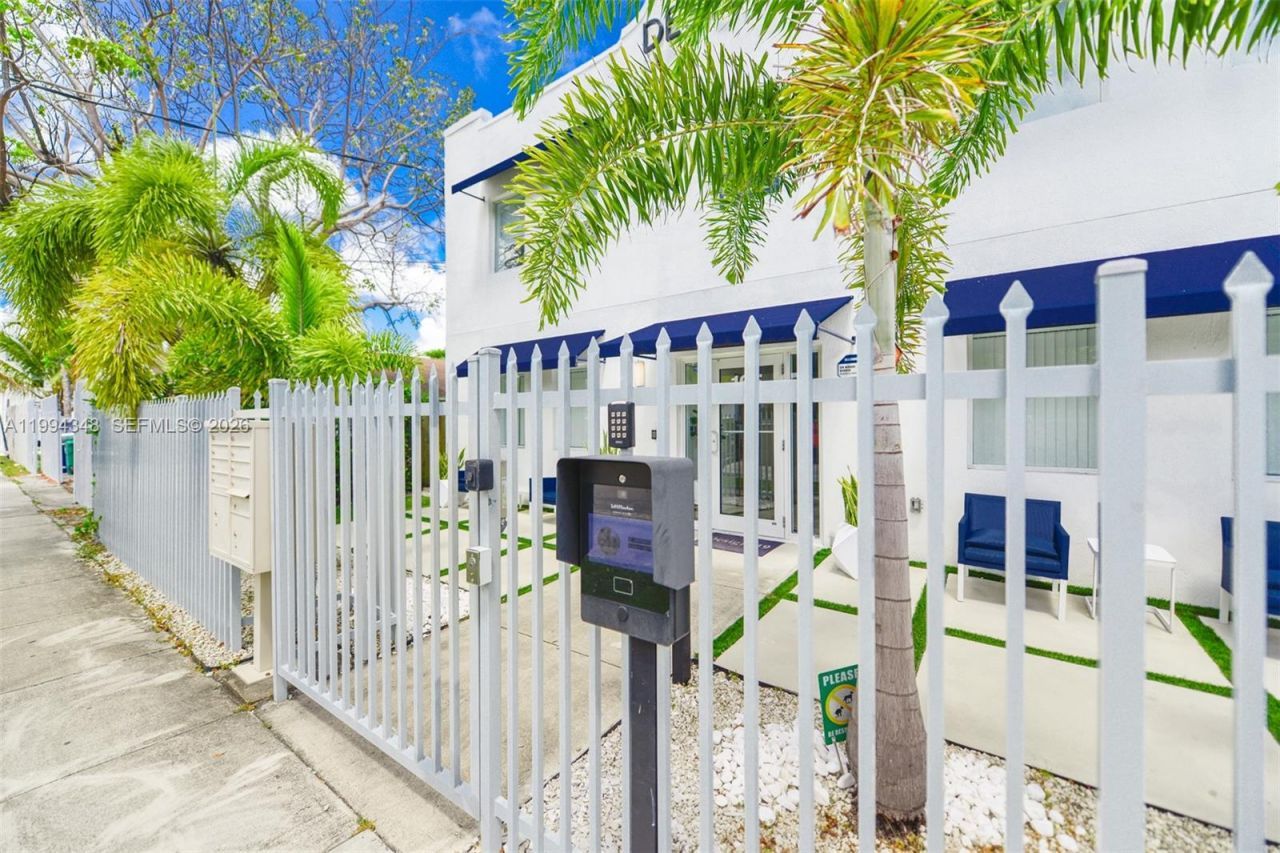 165 NW 39th St, Unit 7, Miami, FL 33127 Photo