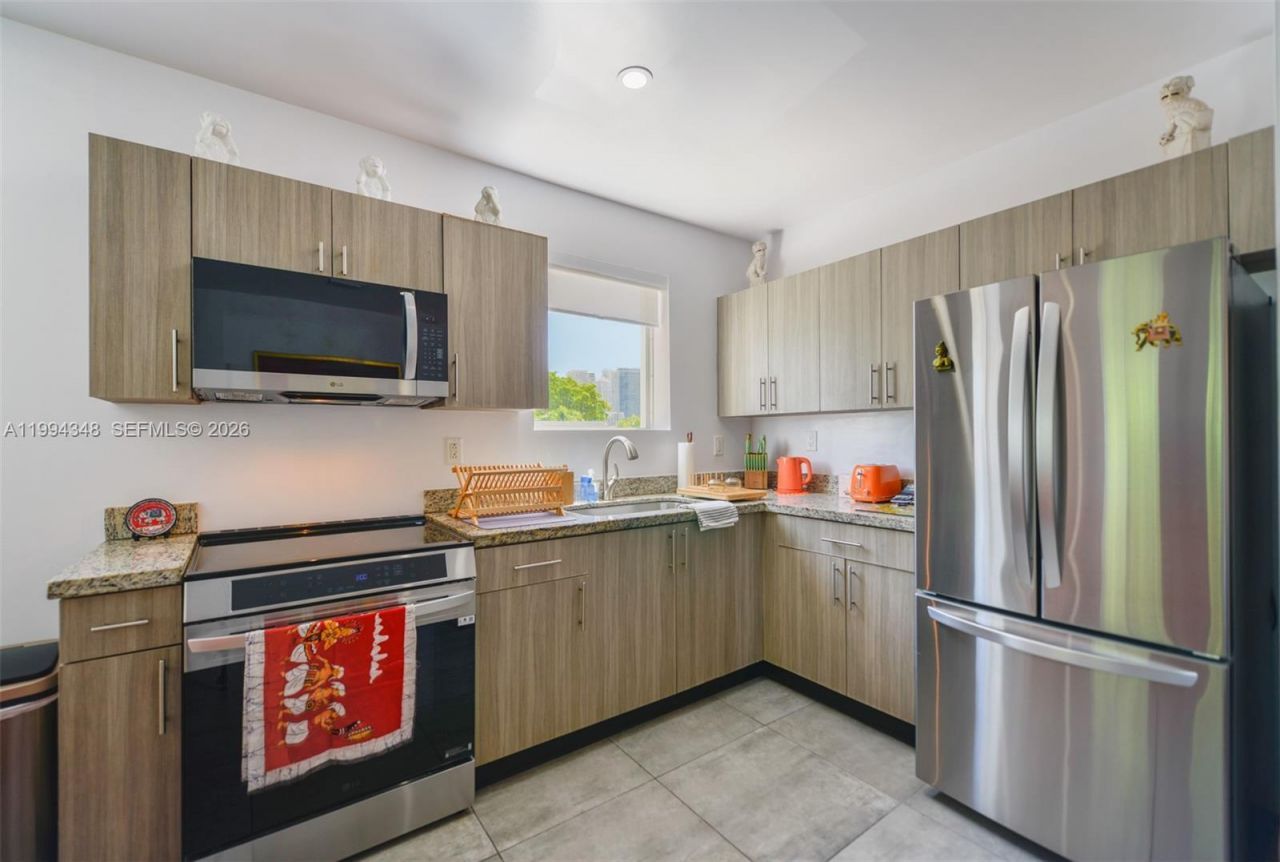 165 NW 39th St, Unit 7, Miami, FL 33127 Photo