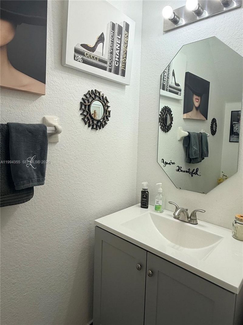 8470 SW 150th Ave , Unit 6, Miami, FL 33193 Photo