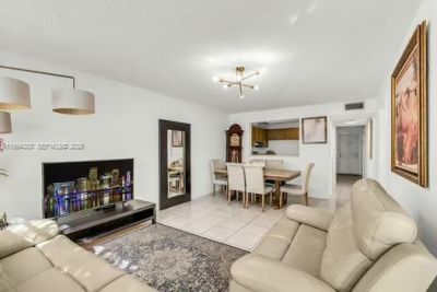 15430 SW 82nd Ln , Unit 625, Miami, FL 33193 Photo