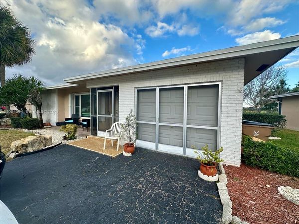 4801 NW 13th Ave , Deerfield Beach, FL 33064