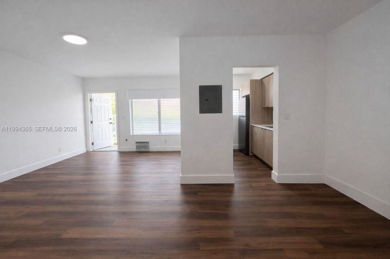 7725 Carlyle Ave , Unit 2, Miami Beach, FL 33141 Photo