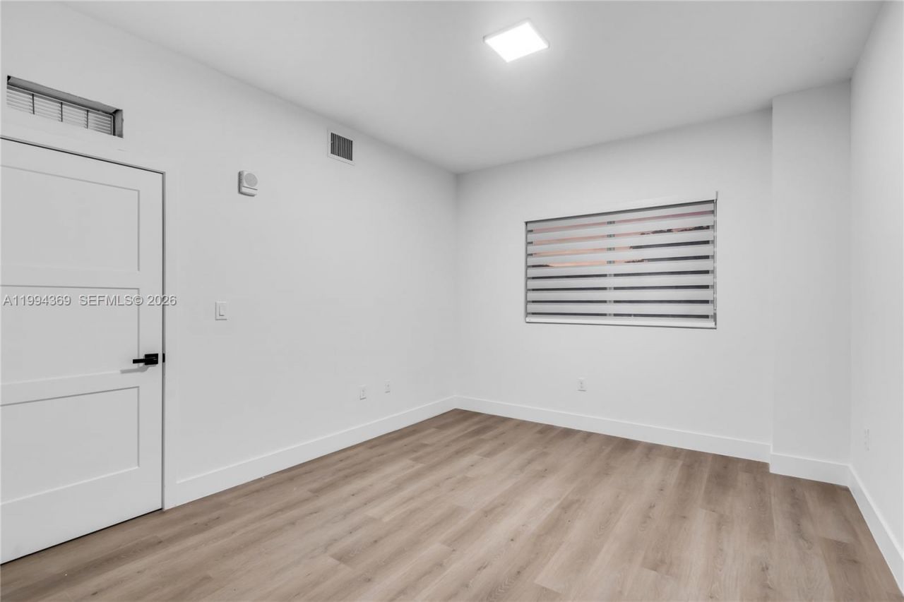 3728 NW 19th Ave , Unit 101, Miami, FL 33142 Photo