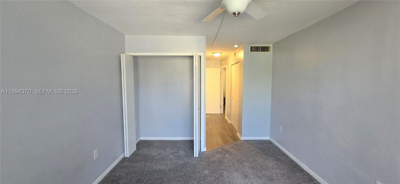 1201 NE 191st St, Unit G306, Miami, FL 33179 Photo