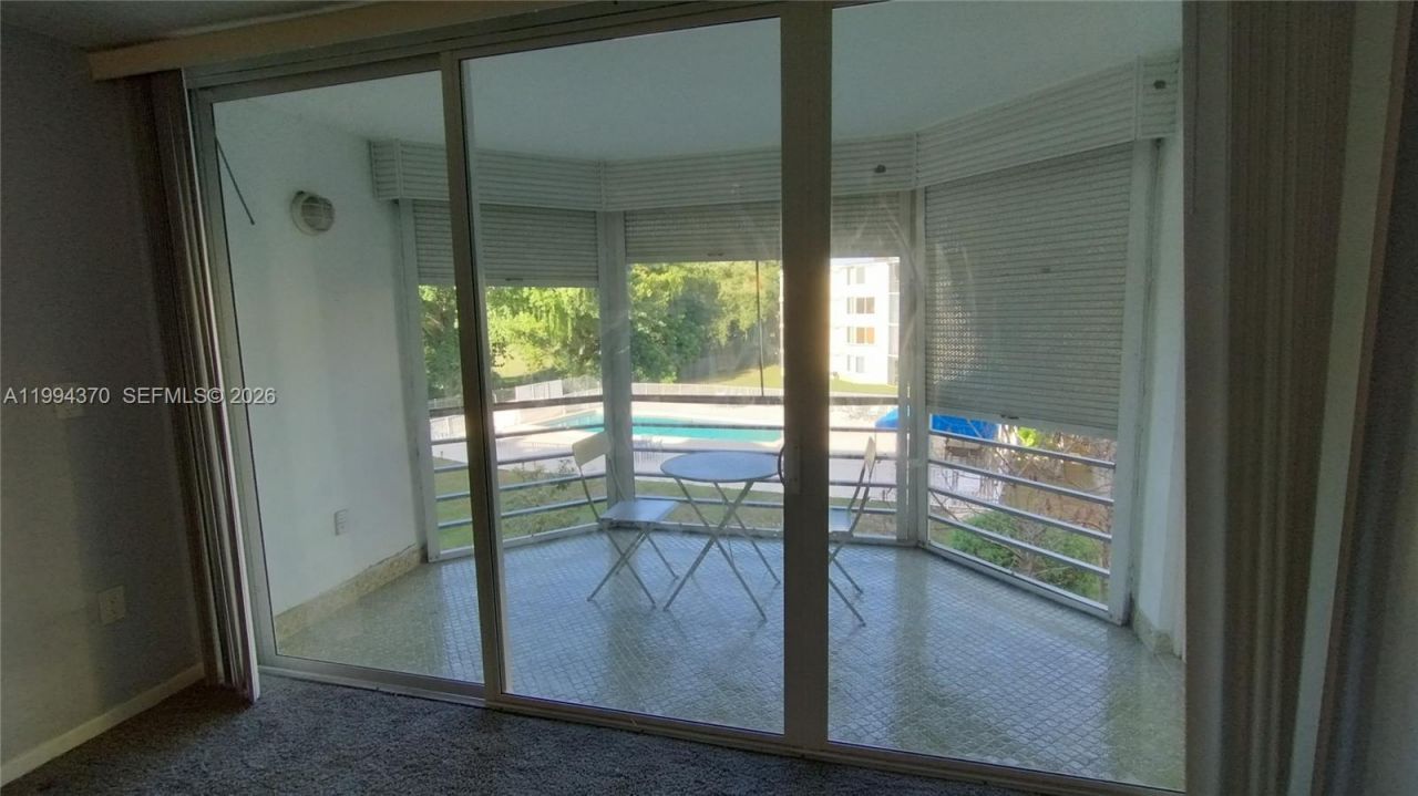 1201 NE 191st St, Unit G306, Miami, FL 33179 Photo