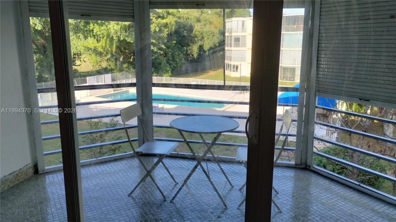 1201 NE 191st St, Unit G306, Miami, FL 33179 Photo