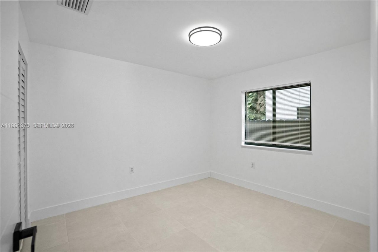 5821 NW 30th Ave, Unit 5821, Miami, FL 33142 Photo