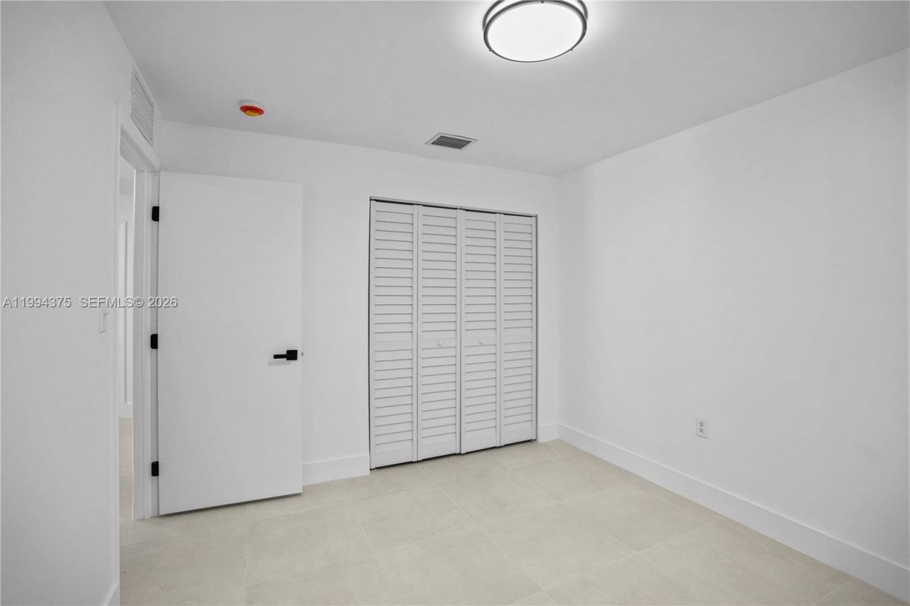 5821 NW 30th Ave, Unit 5821, Miami, FL 33142 Photo