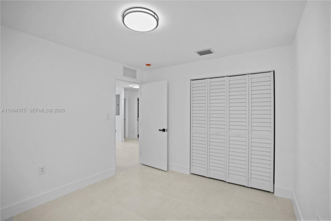 5821 NW 30th Ave, Unit 5821, Miami, FL 33142 Photo