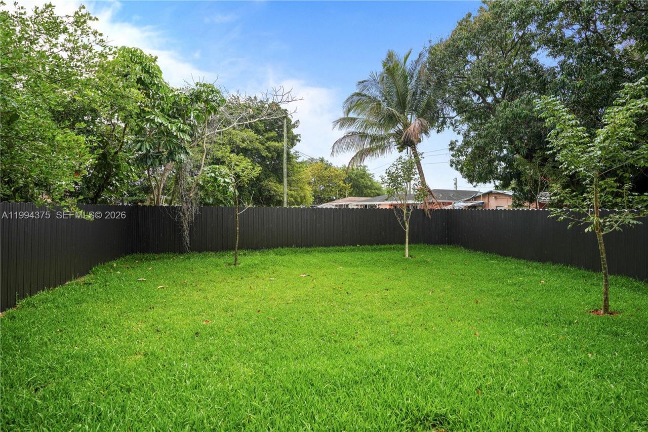 5821 NW 30th Ave, Unit 5821, Miami, FL 33142 Photo
