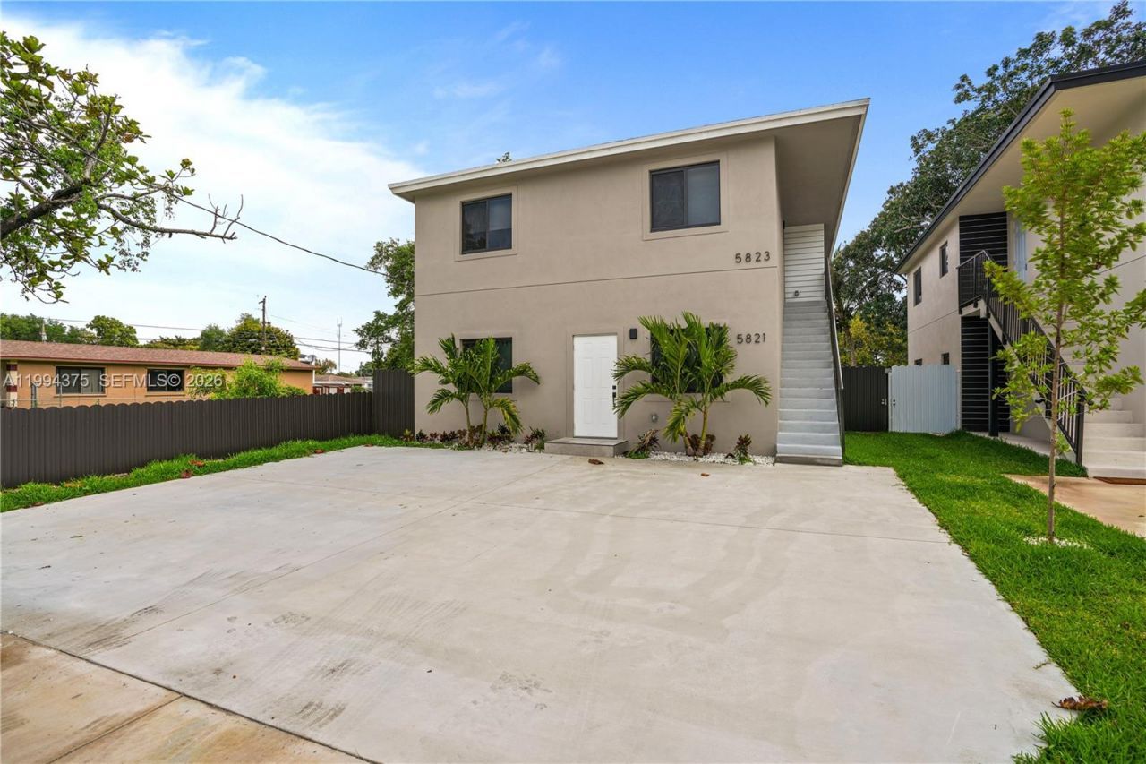 5821 NW 30th Ave, Unit 5821, Miami, FL 33142 Photo