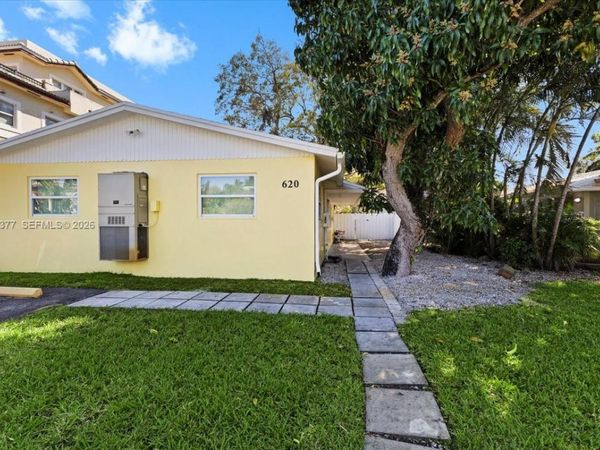 620 SW 10th St , Unit 1, Fort Lauderdale, FL 33315