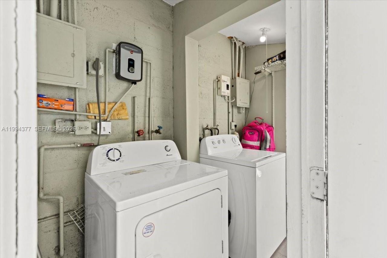 620 SW 10th St , Unit 1, Fort Lauderdale, FL 33315 Photo