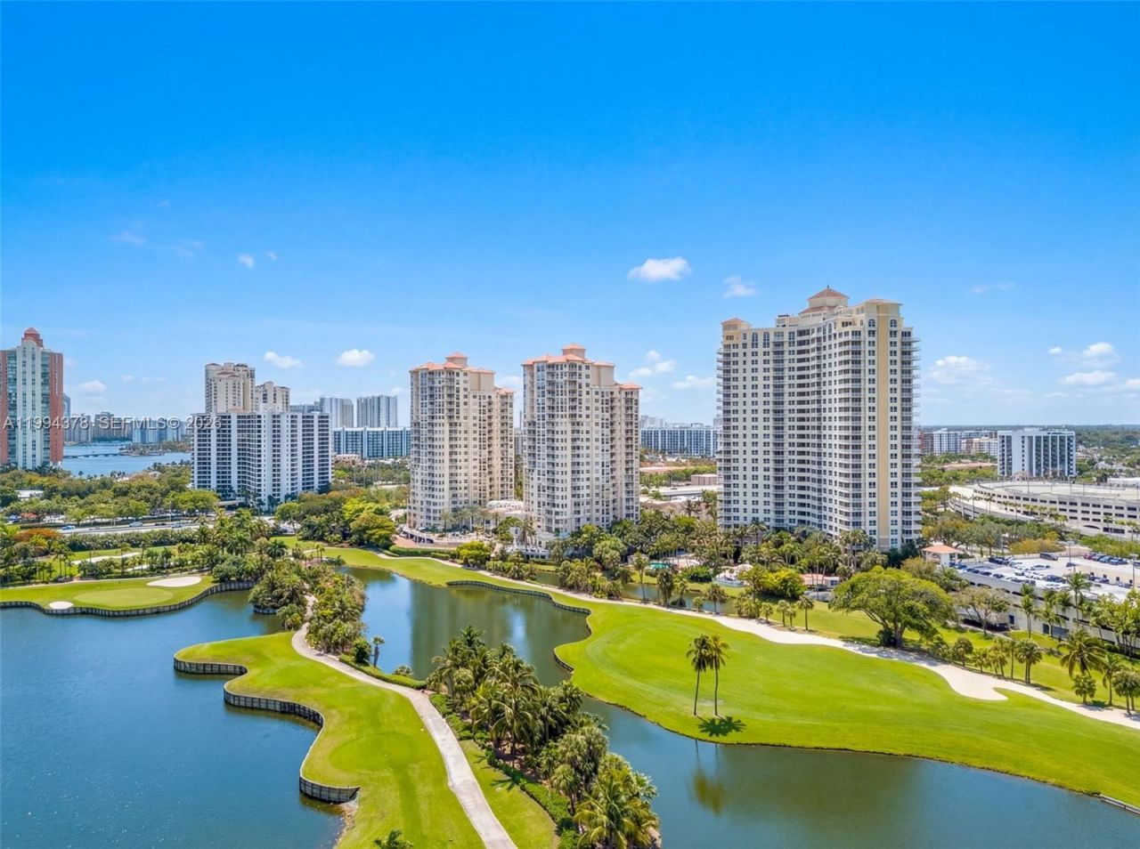 19501 W Country Club Dr , Unit 602, Aventura, FL 33180 Photo