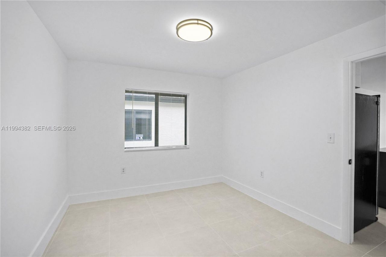 5823 NW 30th Ave, Unit 5823, Miami, FL 33142 Photo