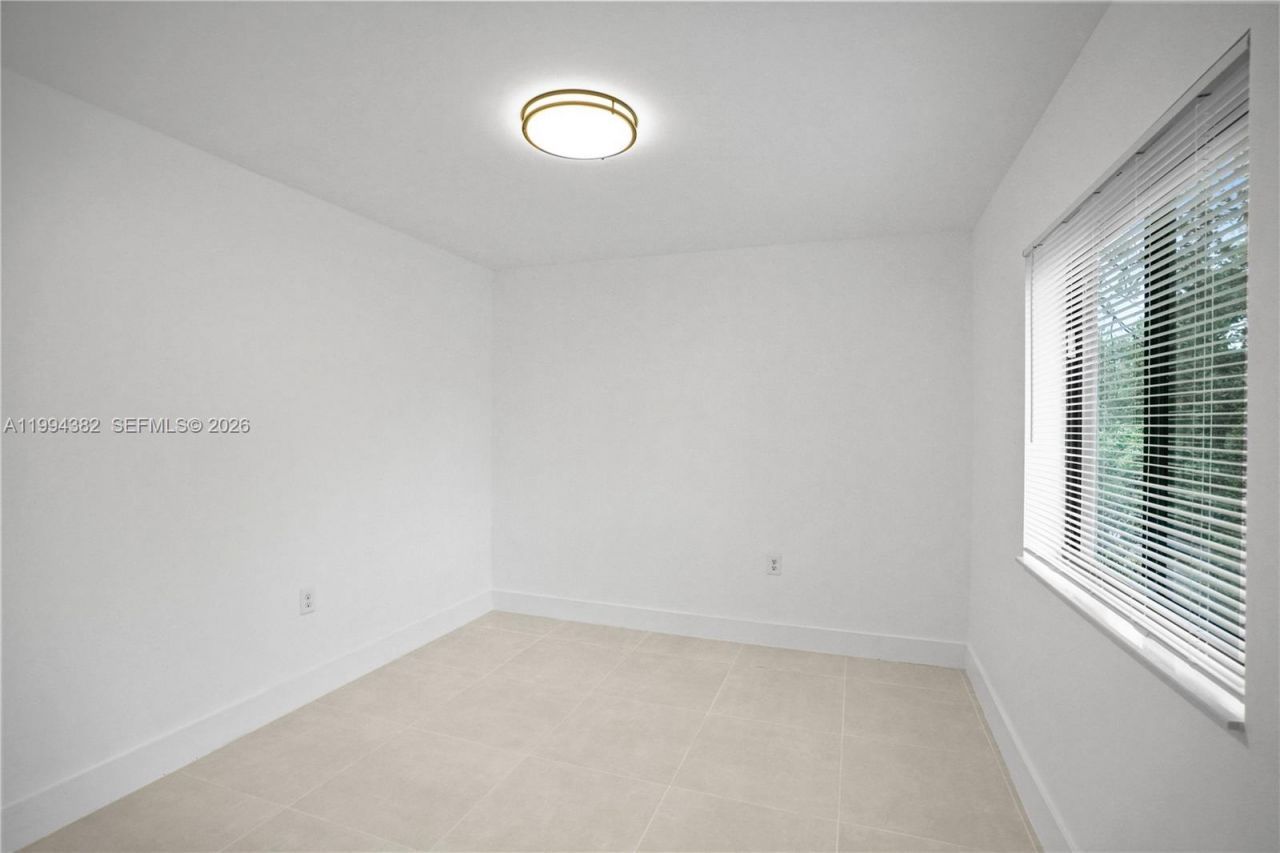 5823 NW 30th Ave, Unit 5823, Miami, FL 33142 Photo