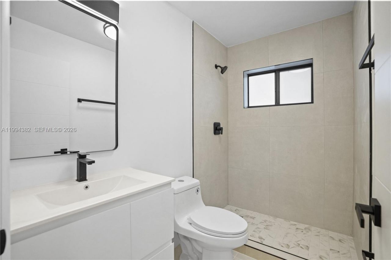5823 NW 30th Ave, Unit 5823, Miami, FL 33142 Photo