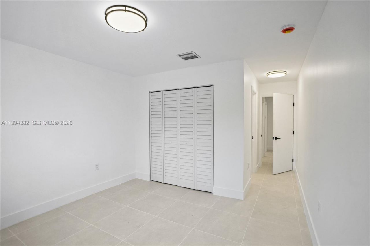 5823 NW 30th Ave, Unit 5823, Miami, FL 33142 Photo