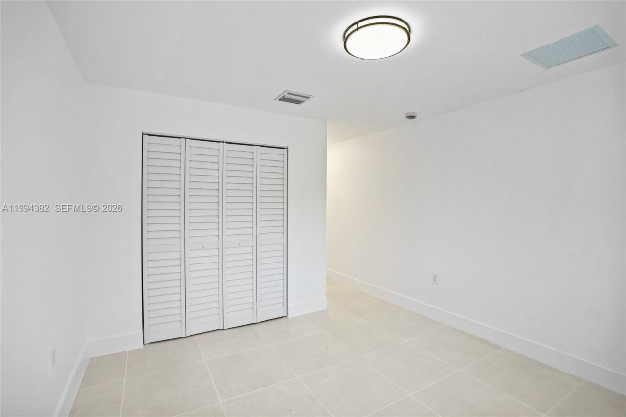 5823 NW 30th Ave, Unit 5823, Miami, FL 33142 Photo