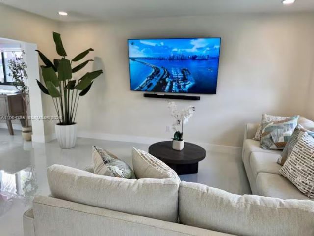 15880 SW 141st Ct, Miami, FL 33177 Photo