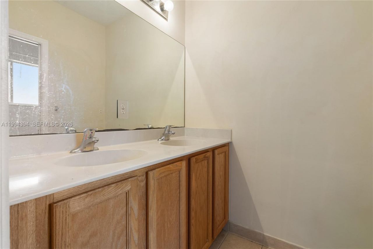 20507 NW 9th Ave, Miami Gardens, FL 33169 Photo