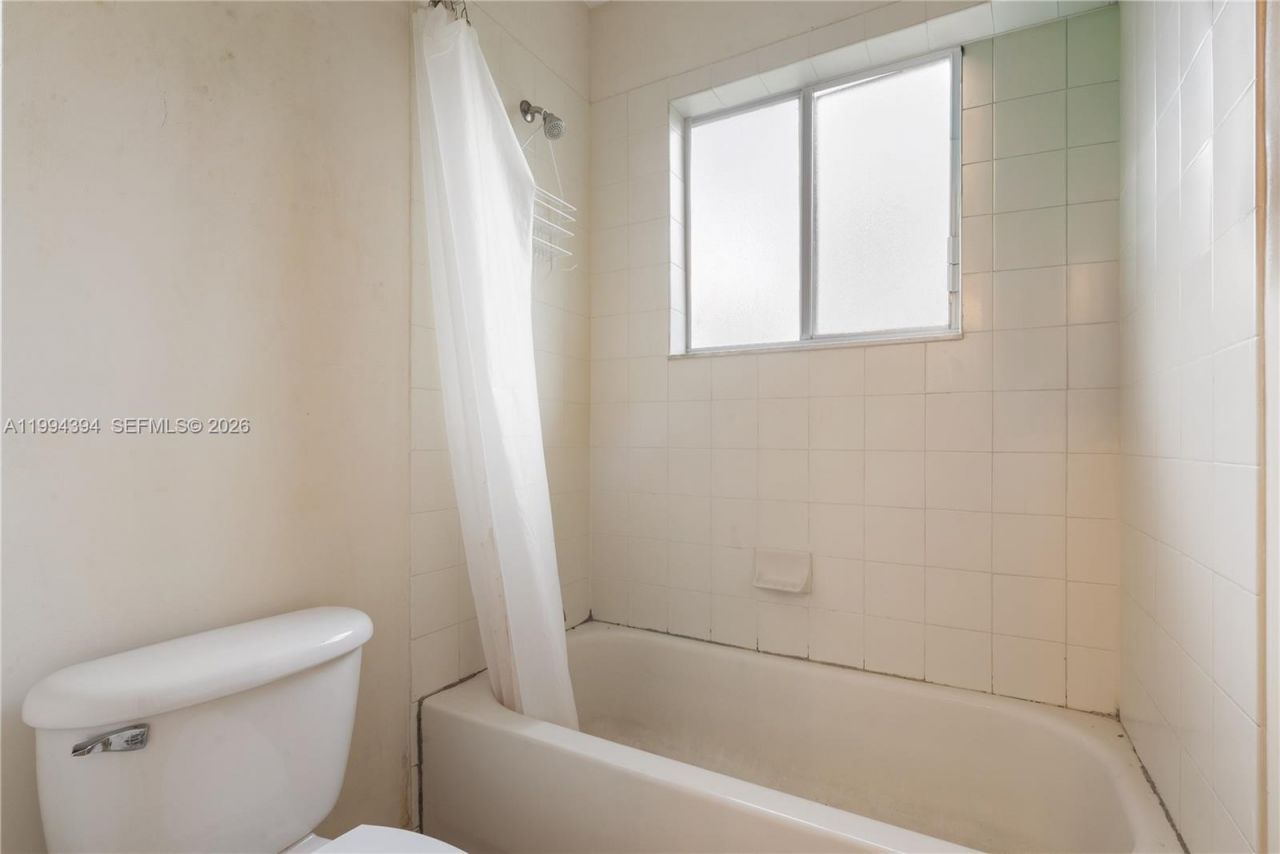 20507 NW 9th Ave, Miami Gardens, FL 33169 Photo