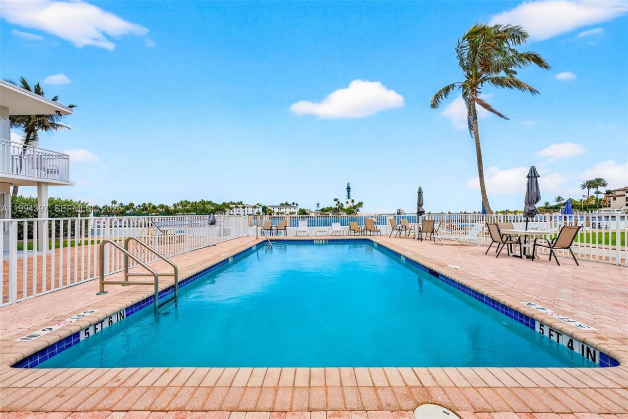 2508 Bay Dr , Unit 4, Pompano Beach, FL 33062 Photo