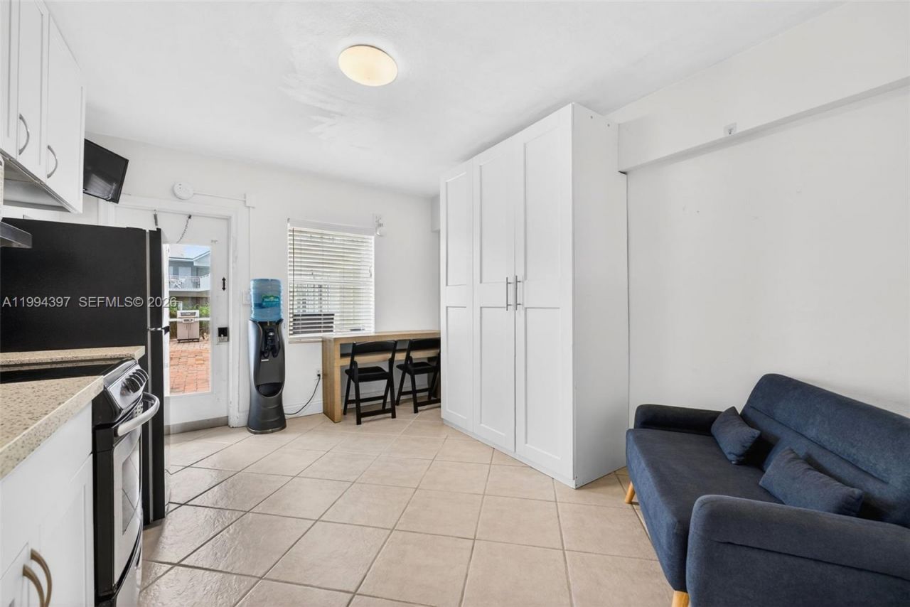 2508 Bay Dr , Unit 4, Pompano Beach, FL 33062 Photo