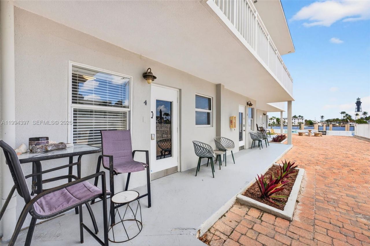 2508 Bay Dr , Unit 4, Pompano Beach, FL 33062 Photo