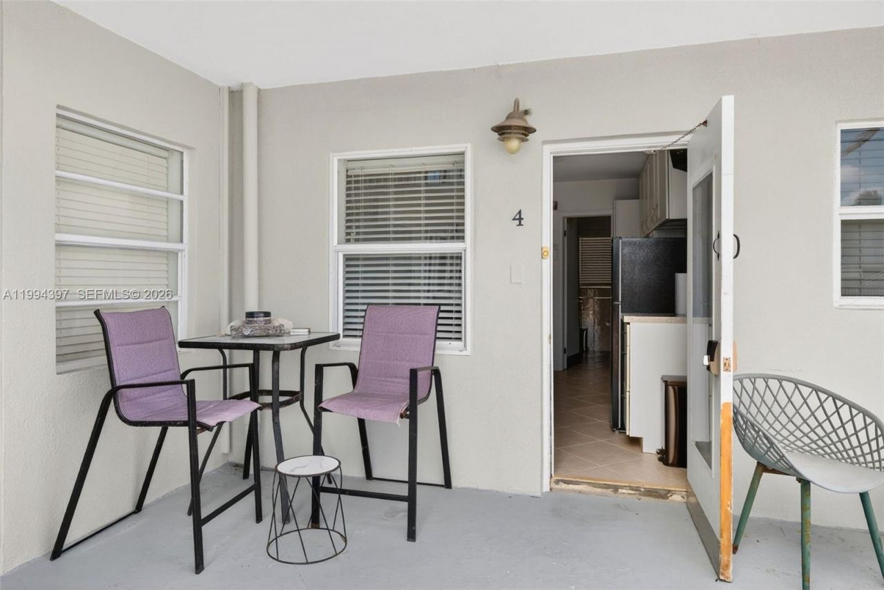 2508 Bay Dr , Unit 4, Pompano Beach, FL 33062 Photo