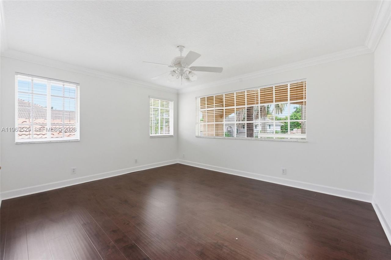 2455 Greenbrier Ct, Weston, FL 33327 Photo